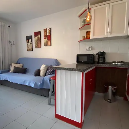 Sunny Poolview In Maspalomas (Gran Canaria)